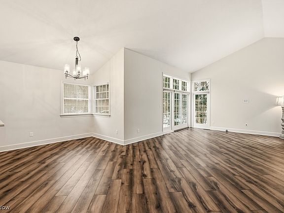 5th image of 1340 Village Dr