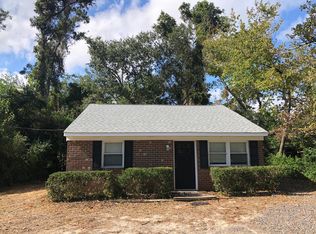 97 Pecan Ave, Wilmington, NC 28403