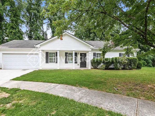 552 Bridgeport Pl, Monroe, GA 30655