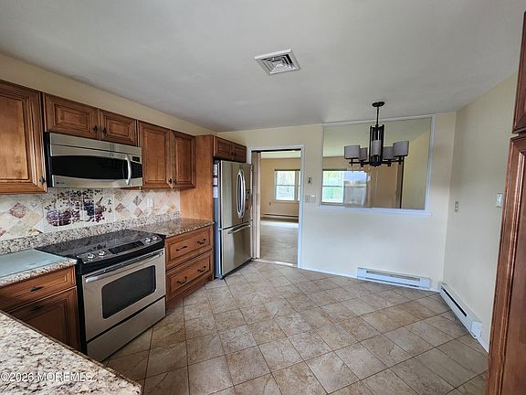 2nd image of 341B Canterbury Ct