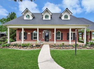 3002 Kathleen Dr, Mont Belvieu, TX 77523