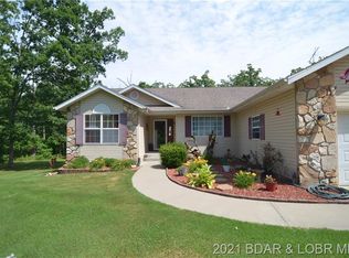 497 Twisted Oaks Dr, Camdenton, MO 65020