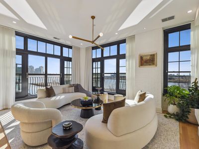 174 Washington St APT 4L, Jersey City, NJ, 07302