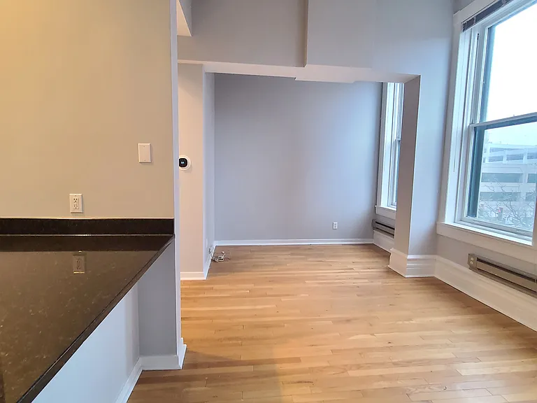 112 W Washington Blvd #324 — Photo 5