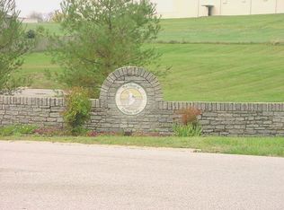 122 Hope Dr, Frankfort, KY 40601