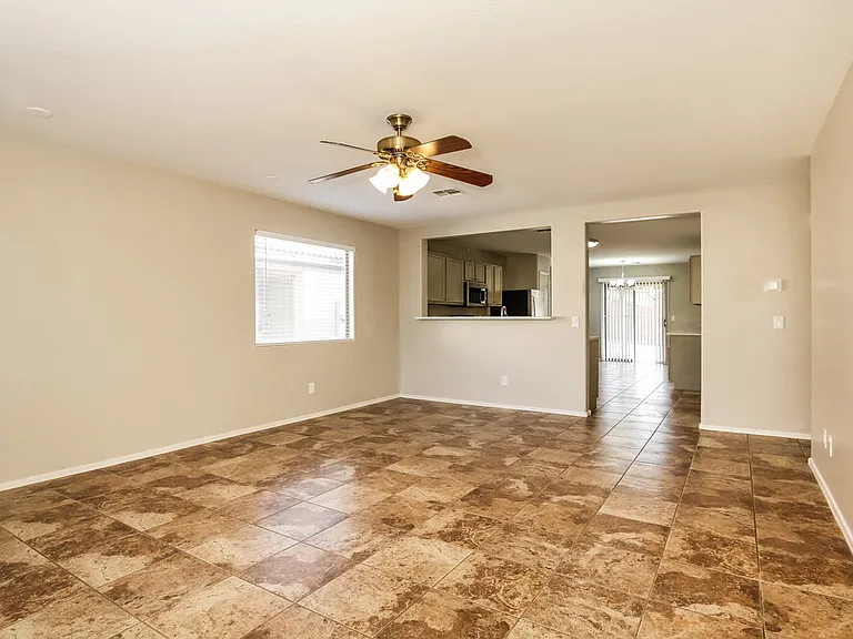 16245 W Calavar Rd — Photo 5
