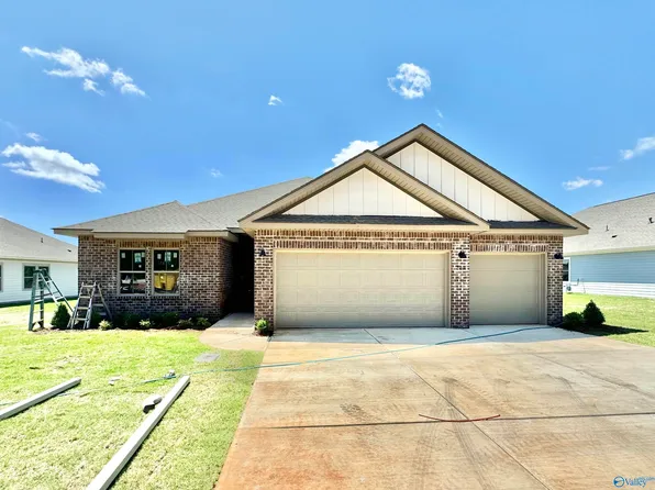 113 Stockholm Ln, Huntsville, AL 35811