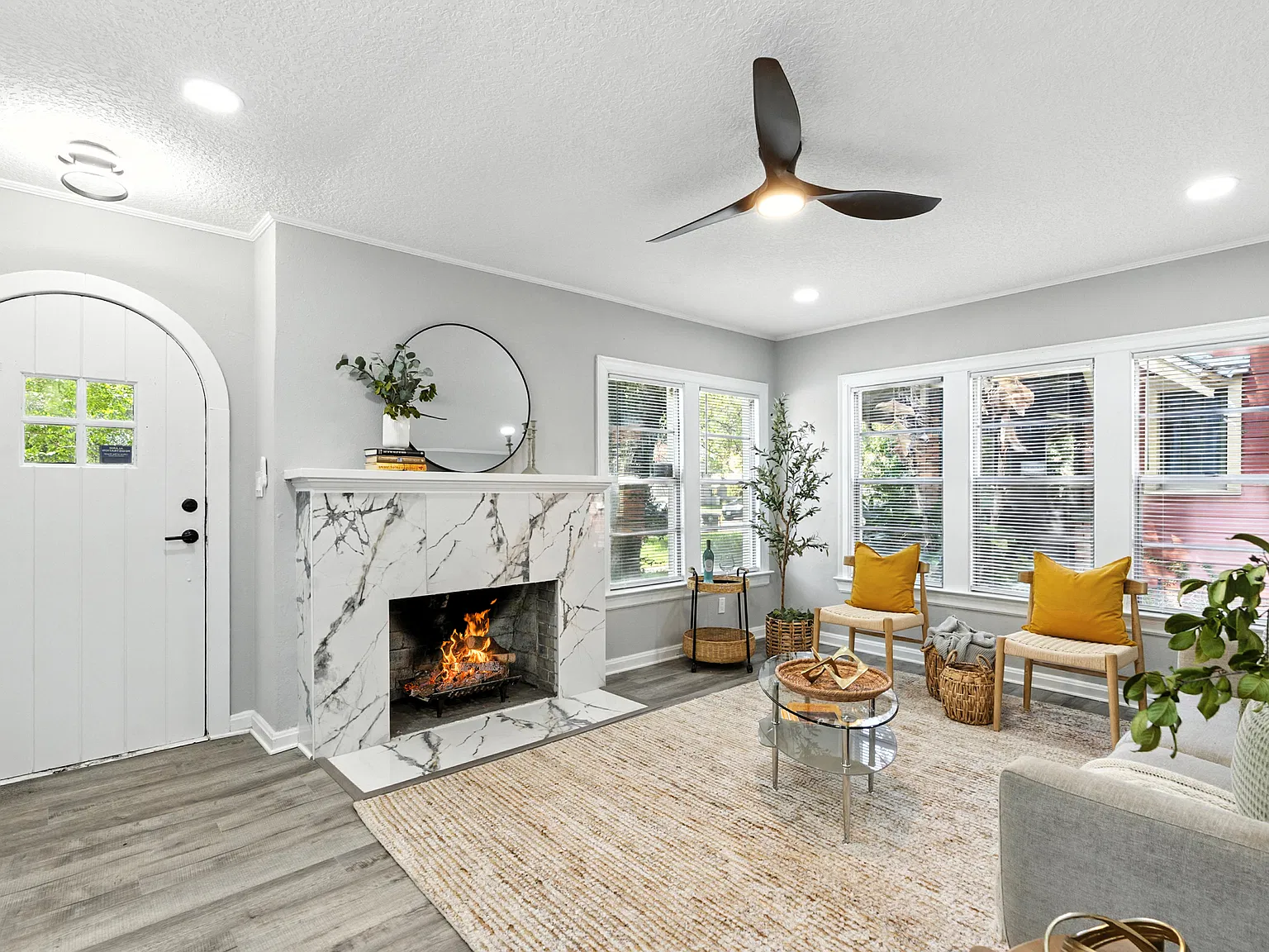 2039 Dellwood Avenue - 1 — Photo 3