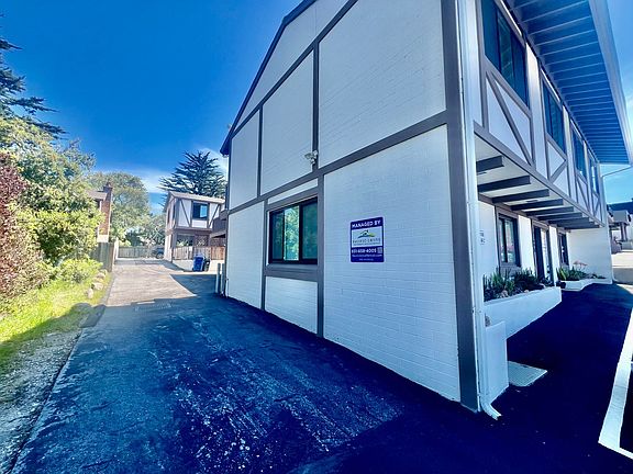 2nd image of 1149 Forest Ave #F
