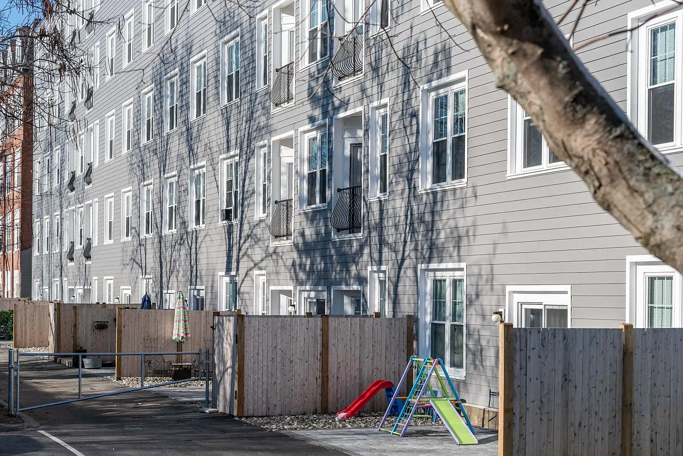 Townhouse Apartments — Photo 3