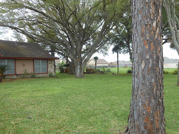 5th image of 8044 Nursery Dr