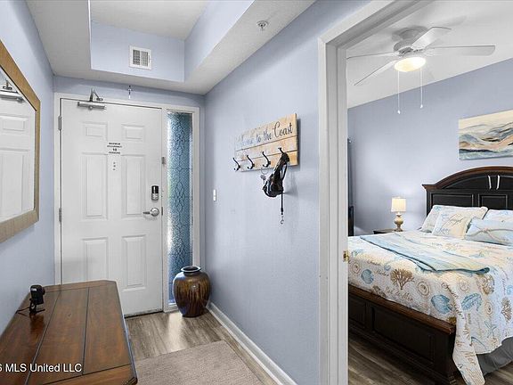 3rd image of 2230 Beach Dr APT 404