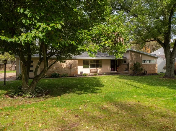 2030 Dutch Ridge Rd, Beaver, PA 15009