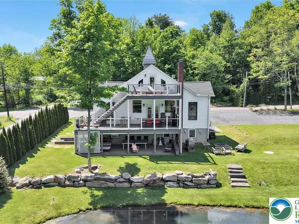 279 Greenview Dr, Saylorsburg, PA 18353