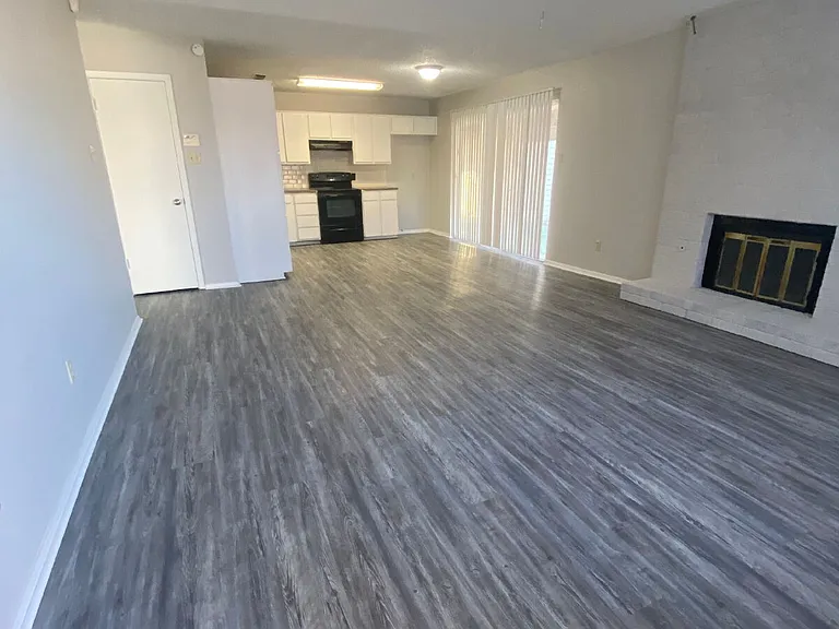5609 Dartmouth St — Photo 11