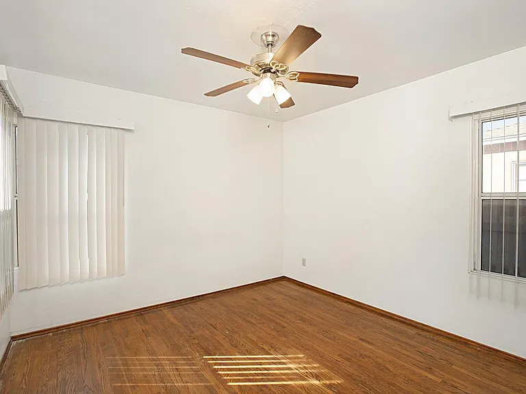 3004 Fairmount Ave — Photo 15