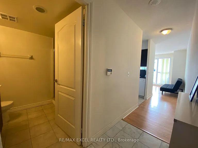 70 Town Centre Ct #2807 — Photo 4