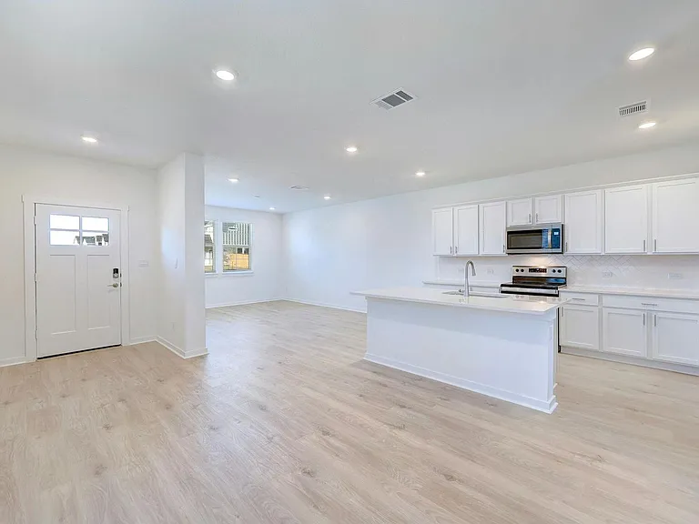 2301 Wallin Bradley Dr — Photo 14