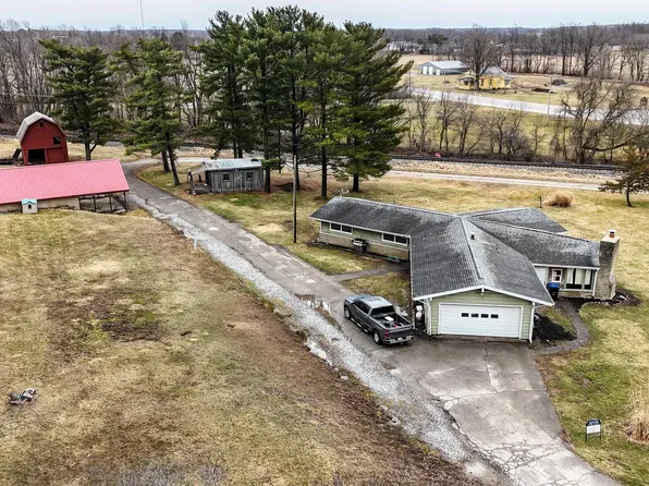 708 E Spring St, Fremont, IN 46737