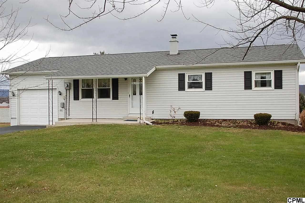 2123 Newville Rd photo 1
