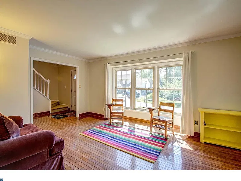 3 bed, 1.5 bath, 1550 sqft, $2,850 — Photo 3