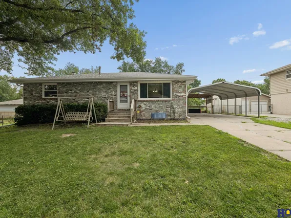 1541 Manatt St, Lincoln, NE 68521