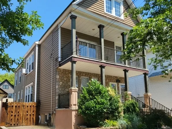99 W 37Th St, Bayonne City, NJ 07002