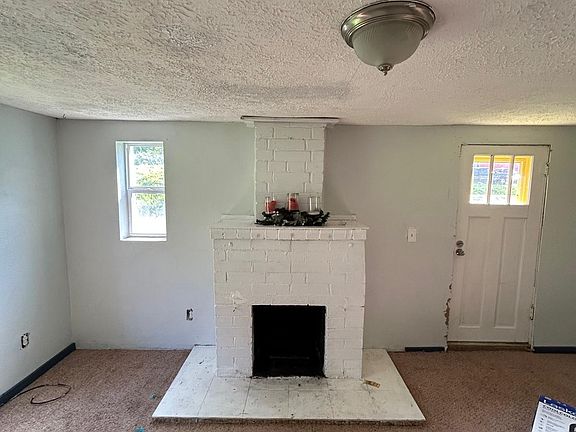 5th image of 66 Franklin Ave