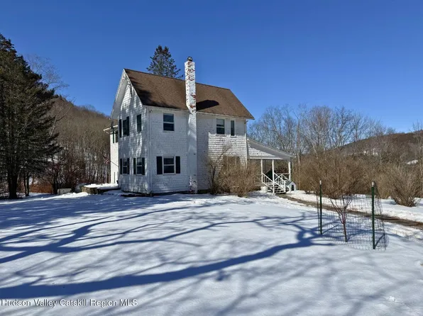 785 Old Cross Mountain Road, Margaretville, NY 12455