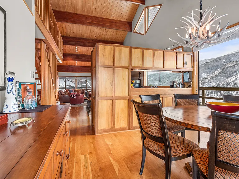 837 Mountain Laurel Dr — Photo 14