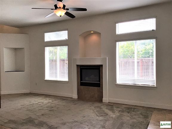 4th image of 8458 Wineberry Way