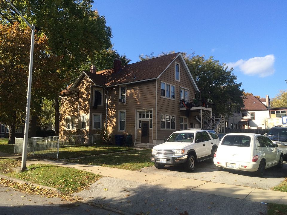 2nd image of 12821 Maple Ave