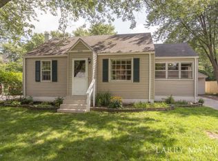 506 Park St, Wayland, MI 49348