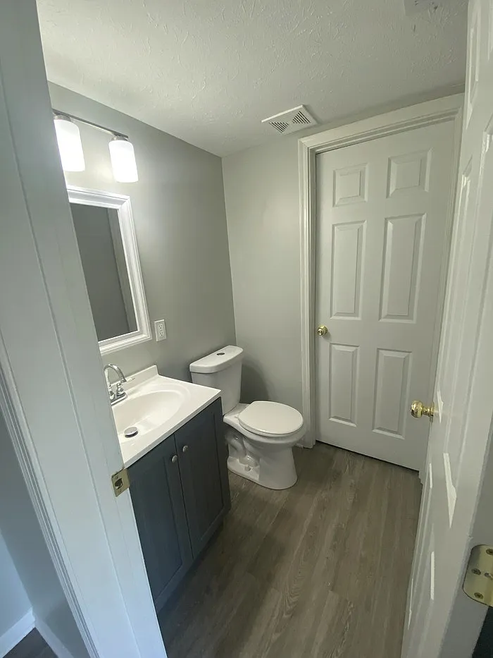 3 bed, 1.5 bath, $1,450 — Photo 4