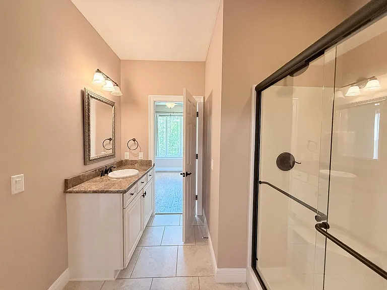 2610 Caldwell Cir — Photo 10
