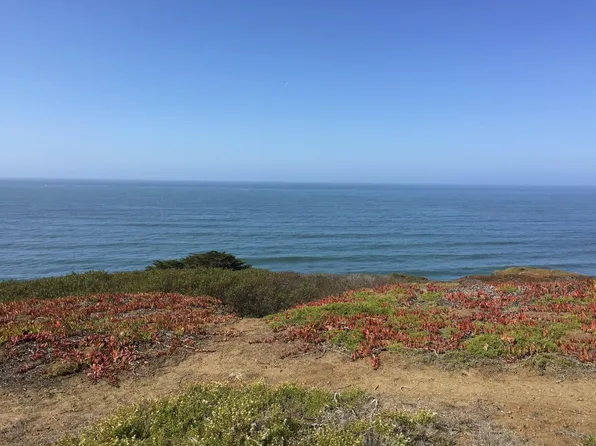 4000 Palmetto Ave, Pacifica, CA 94044