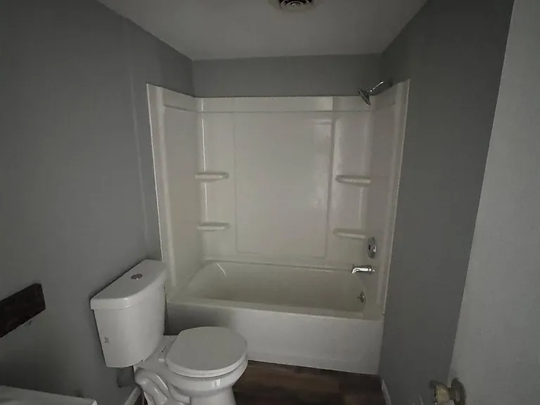 1206 E Home Ave — Photo 13