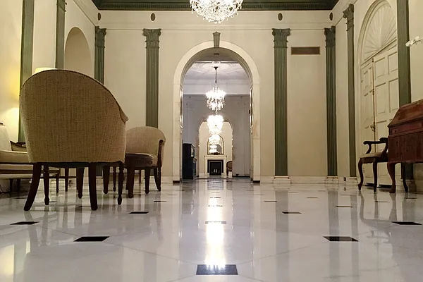 Rented by Corcoran | media 15