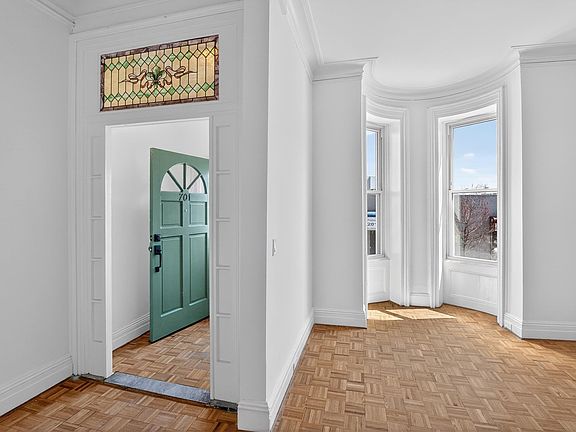 2nd image of 701 Bergen Ave
