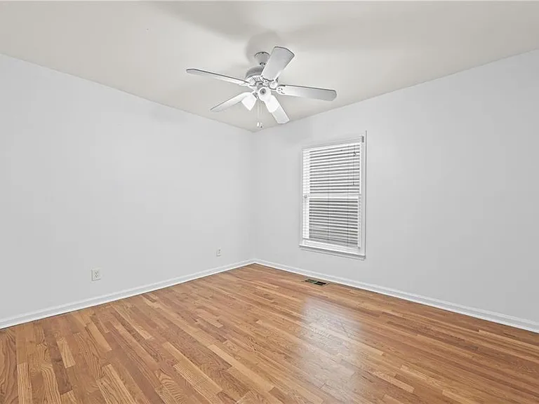 2429 Claude St NW — Photo 16
