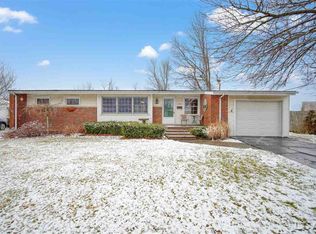 1385 Harrison Pl, Adrian, MI 49221