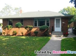 1087 Saint Clair Ave, Saint Paul, MN 55105