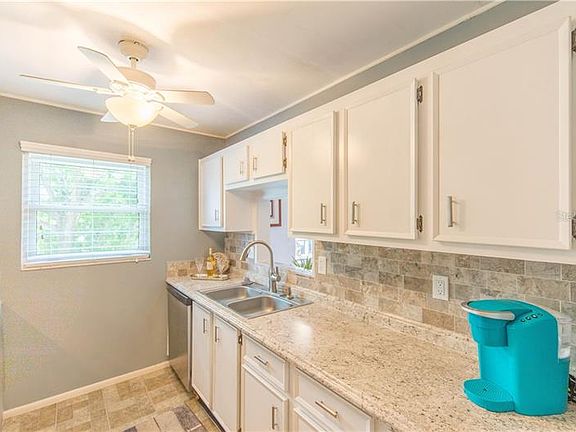 5th image of 5980 80th St N Unit 206