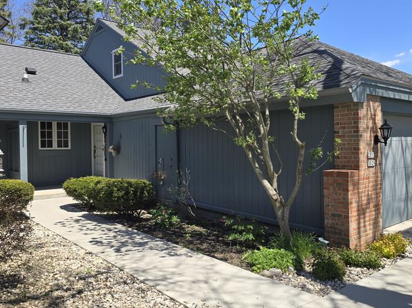 2112 W Quincy Ct