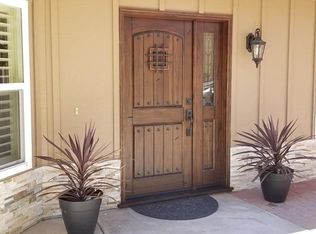 3724 Countryside Ln, Long Beach, CA 90806
