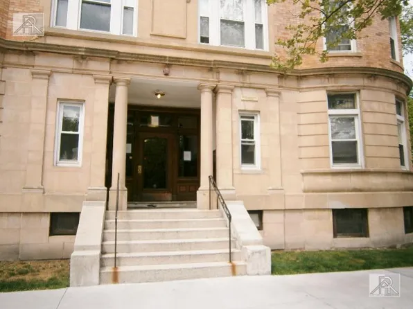 1822 Beacon St APT 2, Brookline, MA 02445