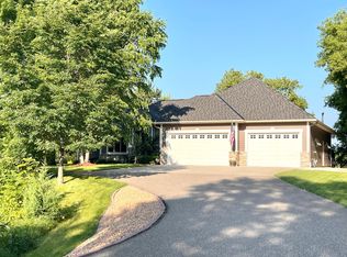21540 Harvest Hills Dr, Prior Lake, MN 55372