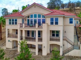 42183 John Muir Dr, Coarsegold, CA