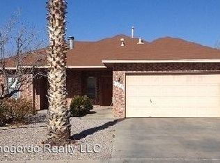 1382 Lindberg Ave, Alamogordo, NM 88310
