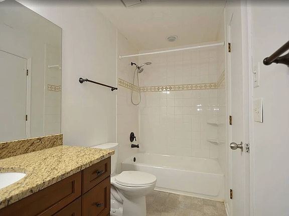 4th image of 1495 Haynes Ct
